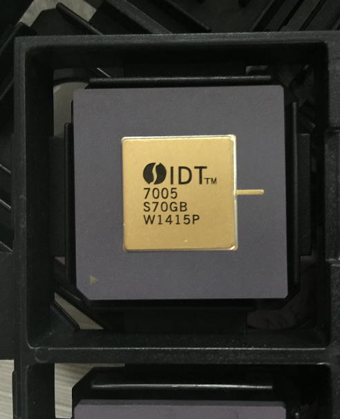 IDT7005S70GB